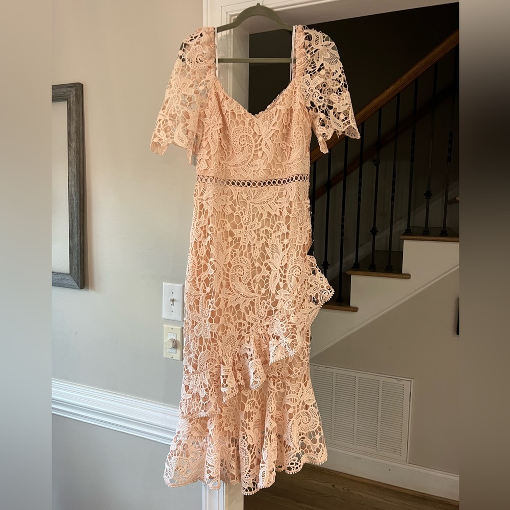 Lulu’s Women’s lace dress - Easter Dress size Large